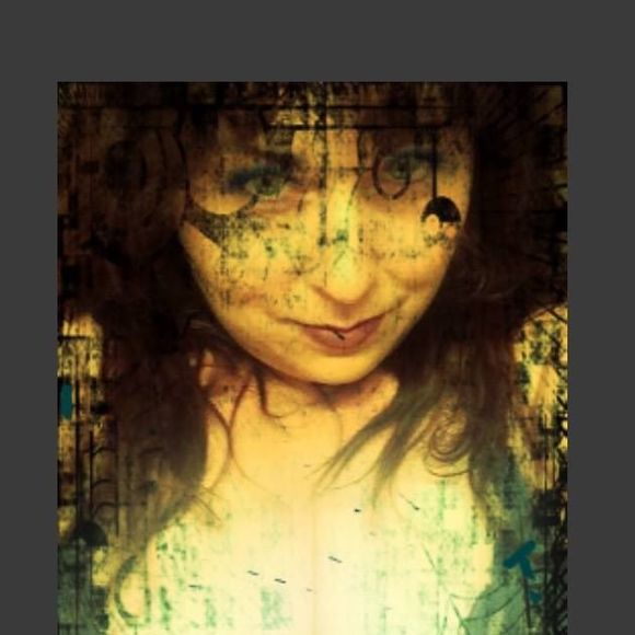 Meet your Posher, Laura lee - Picture 1 of 1